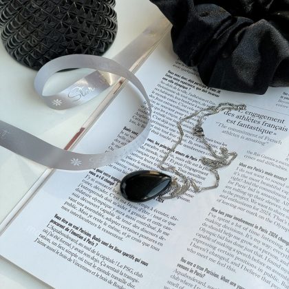 "Protective" stone - Genuine Glossy Jet Black Obsidian drop pendant 3cm - clean design pendant for women