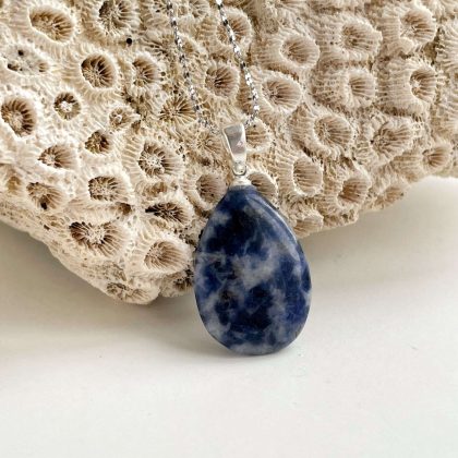 “Mental clarity” Sodalite Natural stone blue drop-shaped Pendant – Small