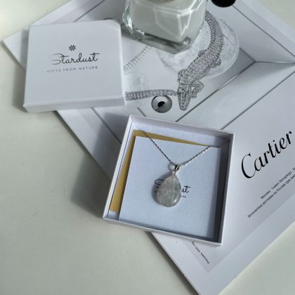 Luxury gift with natural stone crystal pendant