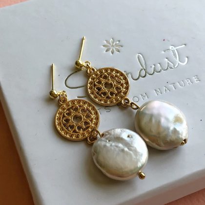 "True Elegance" 15mm Flat White Freshwater Pearl Earrings Long Style - Rose Gold Elements - Woman