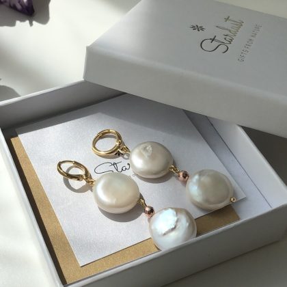 "Double elegance" - luxury flat pearl earrings with gold filled hoops, french jewelry style earrings