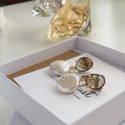 "True Elegance" 15mm Flat White Freshwater Pearl Earrings with smoky quartz crystal