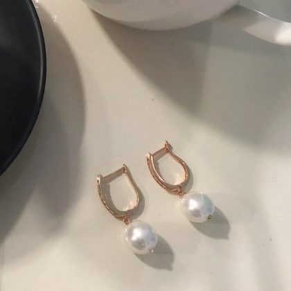 "Pearls and diamonds" White Freshwater Pearl Earrings, Rose Gold earrings with Zircons