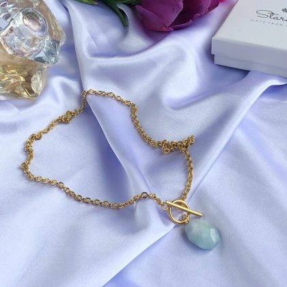 "Clear thougths" Aquamarine pendant necklace, gold chain necklace