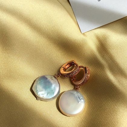Luxury Rose gold pearl earrings