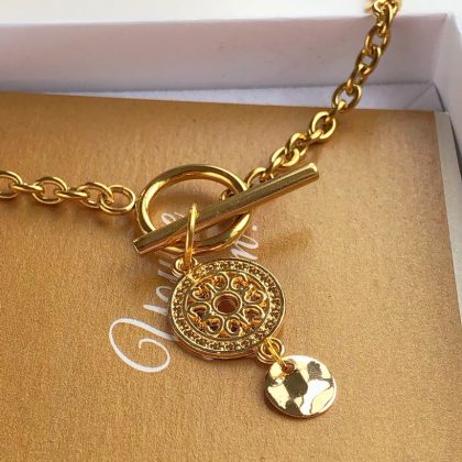 "Oriental style" Gold hammered coin necklace, oriental design, playful boho chic