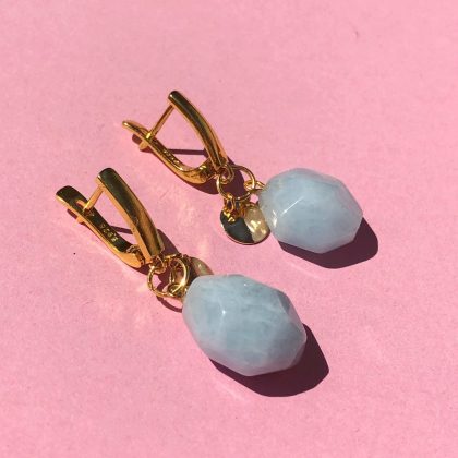 "Clear thougths" Aquamarine Dangle Earrings, gold hammered coin charms