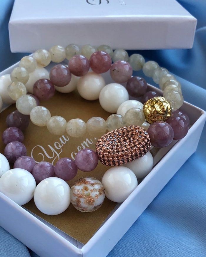 "ULTIMATE LOVE" creamy moonstone, Kunzite, white agate bracelets, gold lion, rose gold zircons