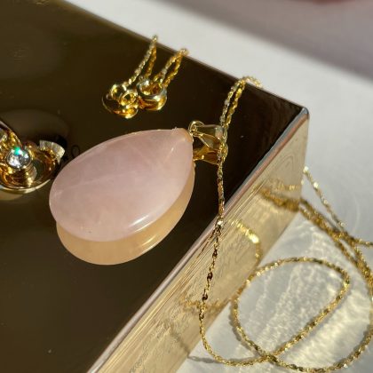 "Love vibes" - Pink drop Rose Quartz Pendant - 18k gold filled 'Star' chain