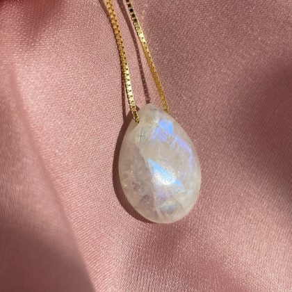 High grade moonstone necklace gold