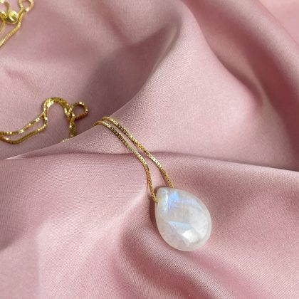 Natural drop moonstone necklace gold