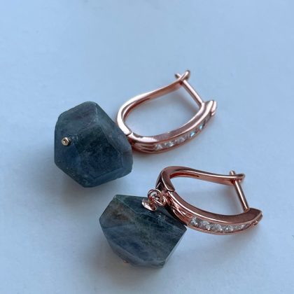 Rose Gold Labradorite dangle earrings