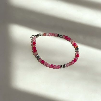 Natural Pink agate beaded bracelet