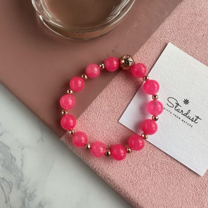 Pink stretch bracelet