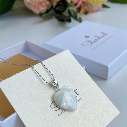 "Feelings" - White Abalone Shell heart pendant, small mother-of-pearl pendant, bridal jewelry