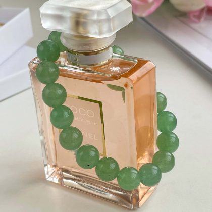 Balance gemstone - Light Green Jade beaded bracelet for women, natural green bracelet for her, luxury gift