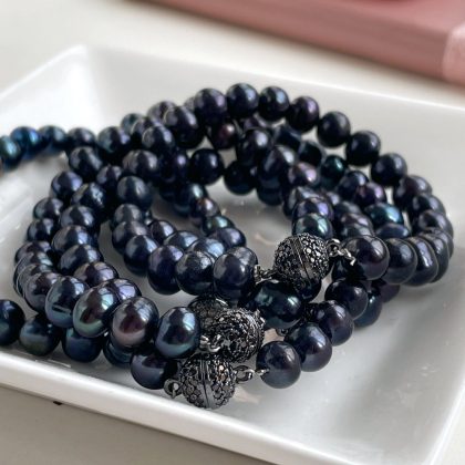 Luxury black pearl bracelets