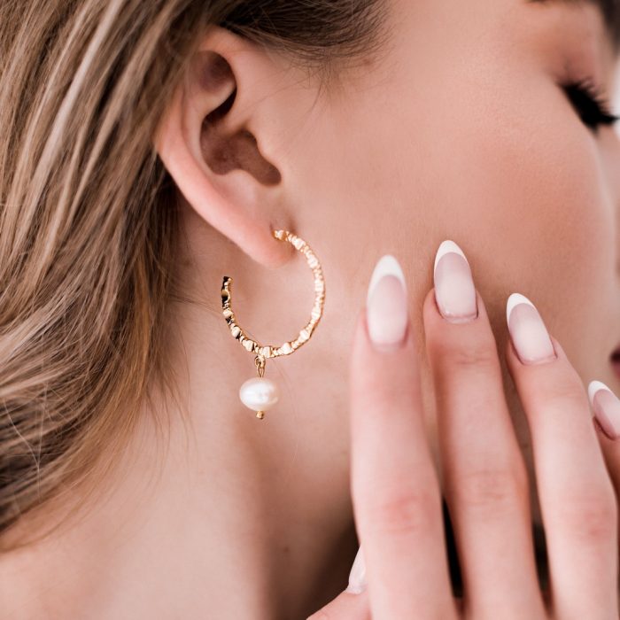 Wedding pearl earrings
