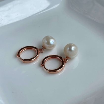 Simple hoop Pearl Earrings, rose gold pearl earrings, bridesmaid gift