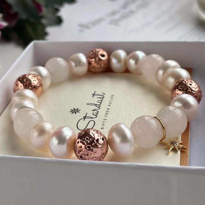 Prenium rose gold bracelet with quartz