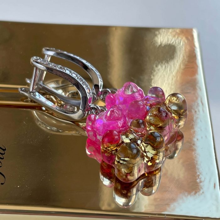 Raisin bear earrings luxury gift