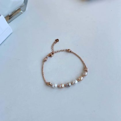 Rose Gold pearl bracelet, rose gold jewelry, bridal jewellery, tender pearl bracelet gift for women