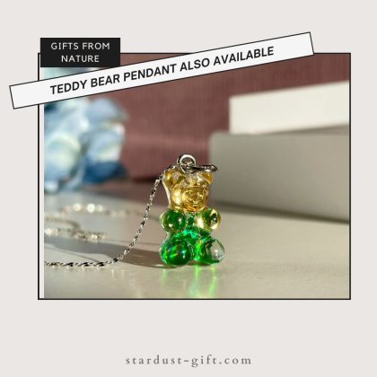 Green Teddy Bear earrings with gold sparkles, modern bear earrings, gift for best friend, cute gift for her