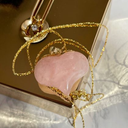 High quality rose quartz gold pendant gold