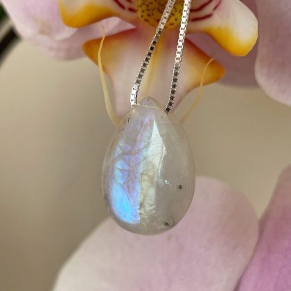 "Inspiration" Rainbow Moonstone pendant drop Shape 2cm x 2.5cm, rainbow moonstone necklace silver