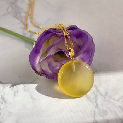 Round Lemon chalcedony pendant, 18k gold over Sterling Silver chain, light yellow chalcedony pendant, gift for women