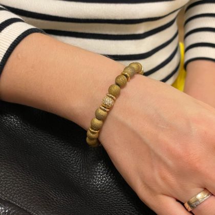 Matte gold glittery bracelet for her