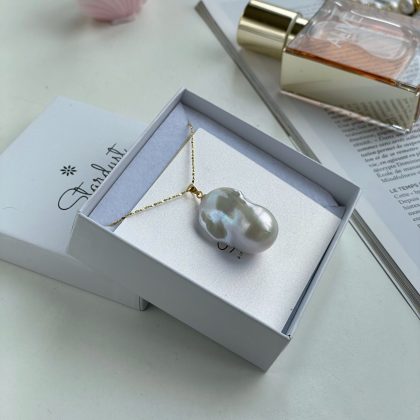 Large Baroque pearl pendant Stardust gift