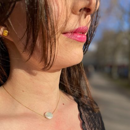 Delicate Flat Pearl pendant on golden thread, romantic gift for her, white pearl choker, bridesmaid gift