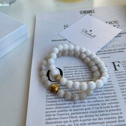 Moonstone and white agate bracelet set