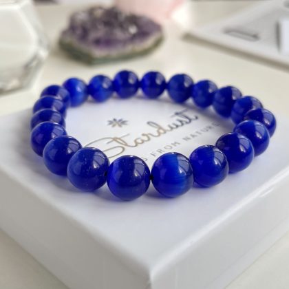 Vivid Blue Cat eye bracelet for woman
