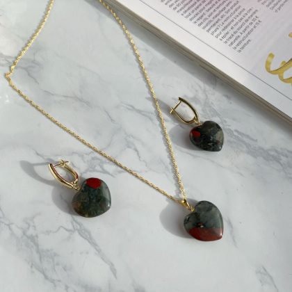 Bloodstone heart earrings set
