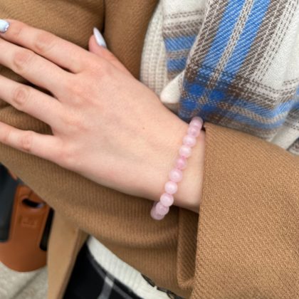 Simple Rose Quartz beaded bracelet for woman