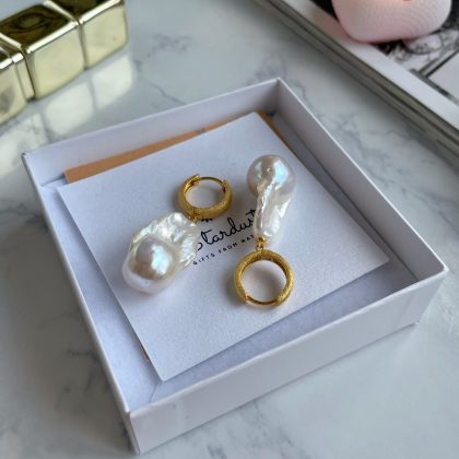 Gold hoop large pearl earrings