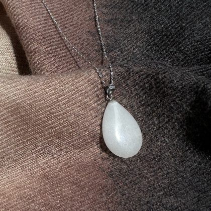 White Quartz drop pendant silver chain